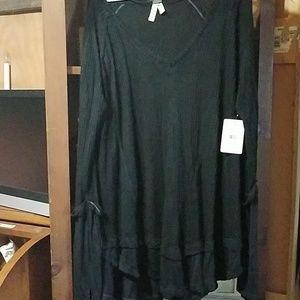 Top, new, free people